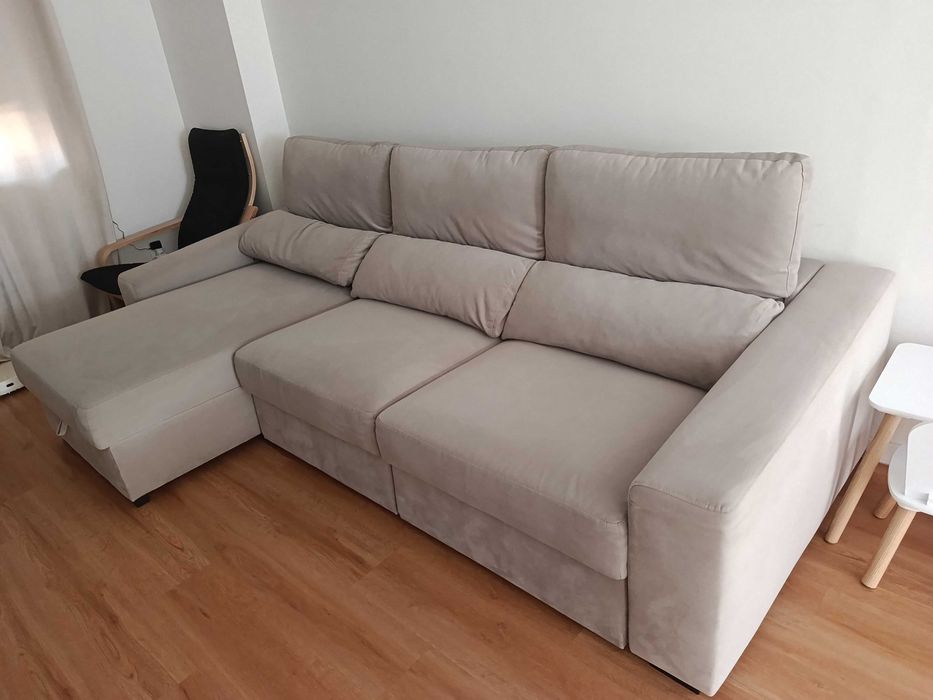 Sofá Chaise Longue Modular Gato Preto – Excelente Estado