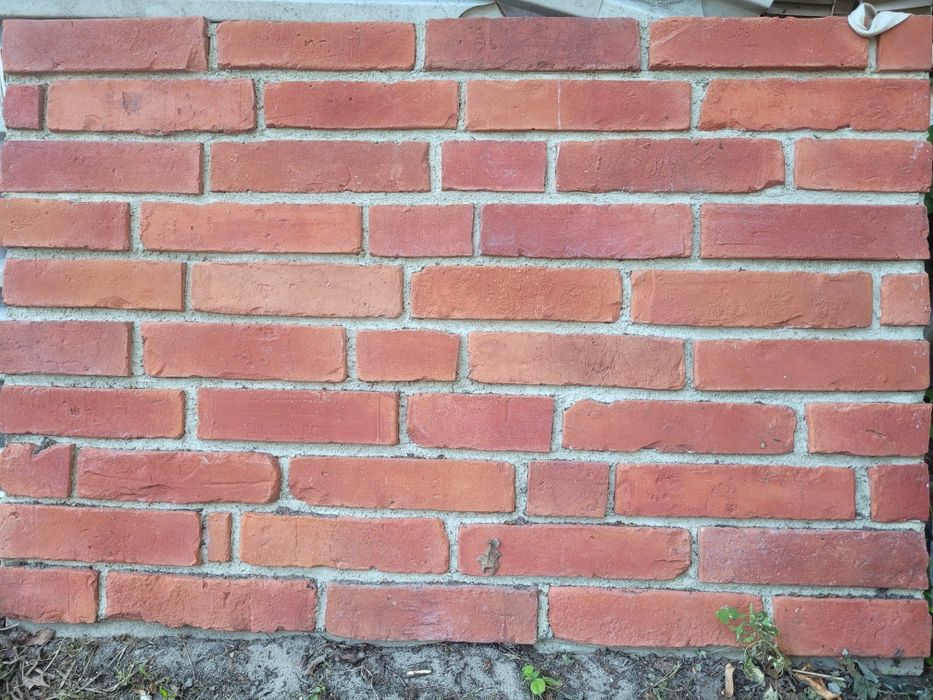 Płytki imitujące cegłę