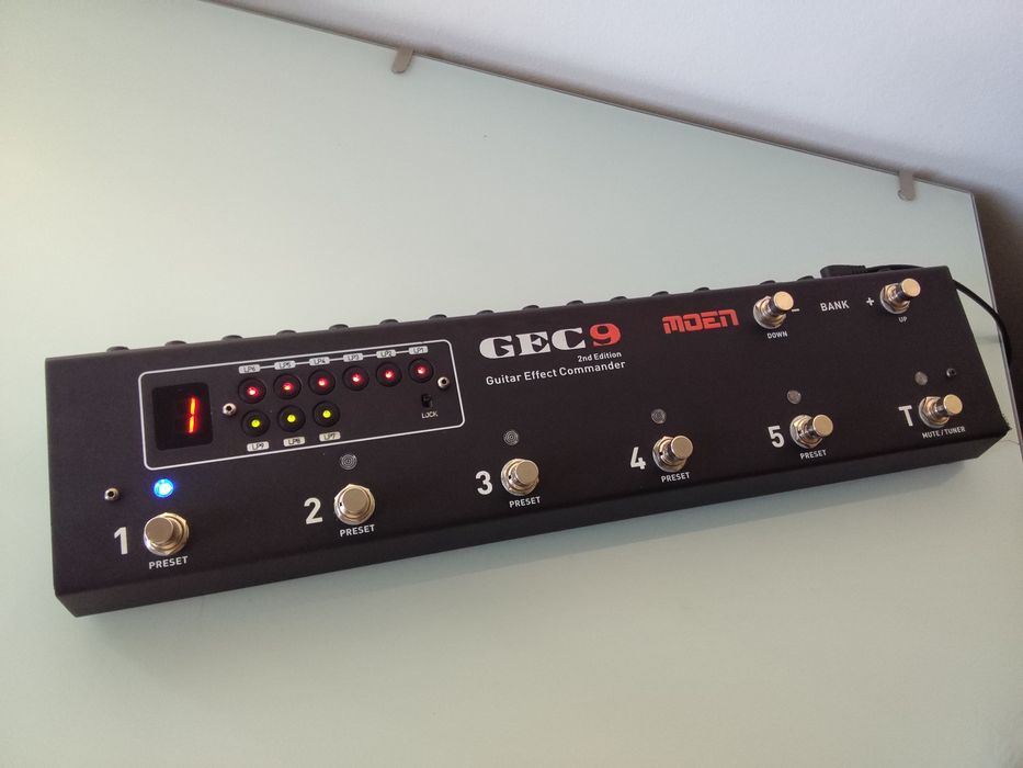 Moen Gec9 pedal Looper footswitcher
