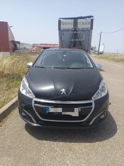 Peugeot 208 1.2  gasolina