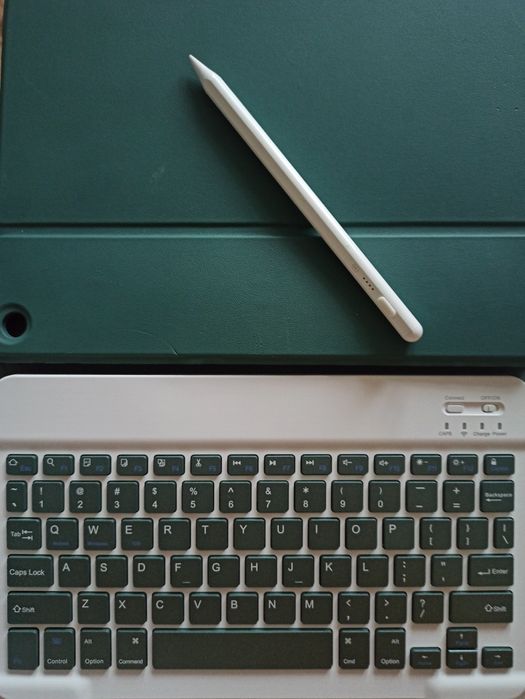 IPad 2021  + стилус +чехол+ клава
