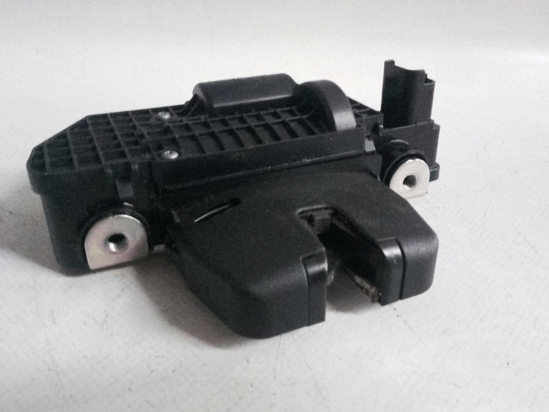 Fechadura / fecho da mala PEUGEOT 2008 I (CU_)