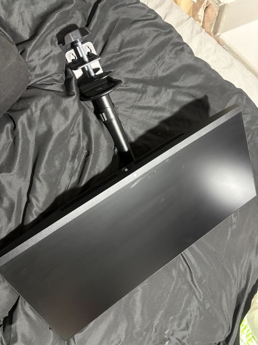 Monitor LG  (21:9) 2560x1080px