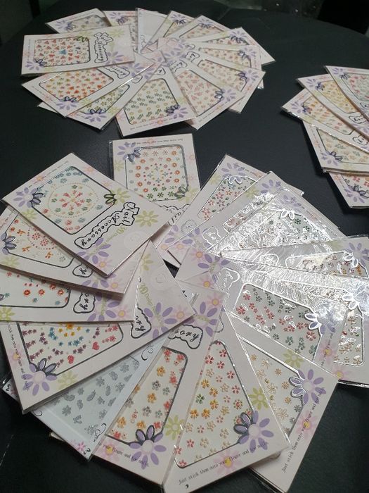 Naklejki ozdoby na paznokcie 94szt.