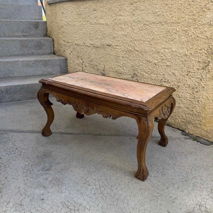 Vendo mesa de centro antiga em bom estado