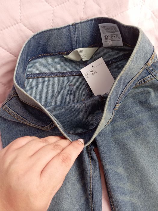 Джинси джегінси h&m на дівчинку 10-11 років