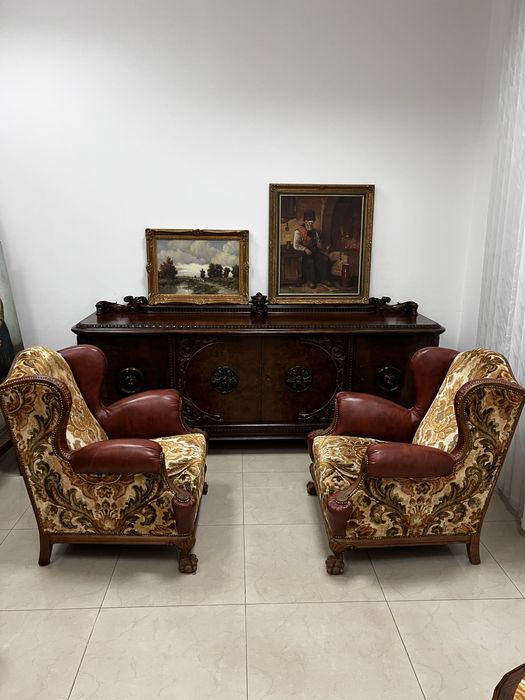 Крісла 2 шт. на левових лапах. Бельгія