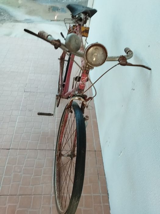 Bicicleta pasteleira de homem