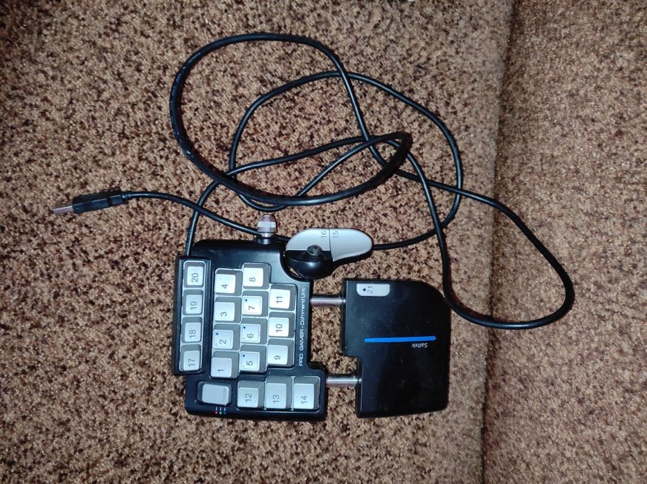 saitek pro gamer command unit