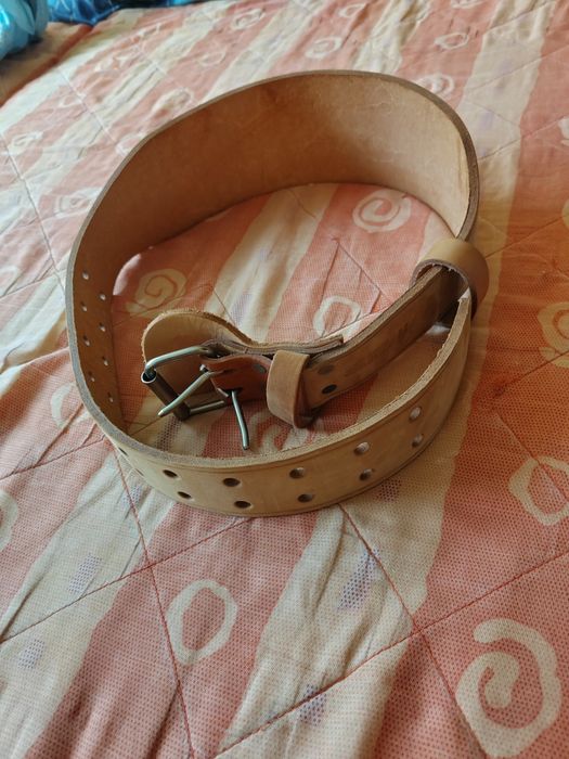 Pas skórzany na siłownię