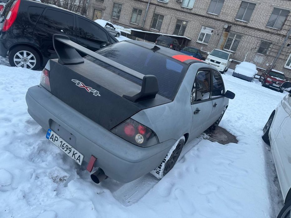 Срочно продам mitsubishi lancer 9  2,0  stege 1  переоформление