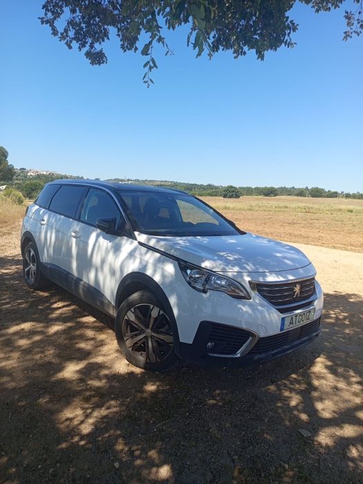 Peugeut 5008 Allure 7lug