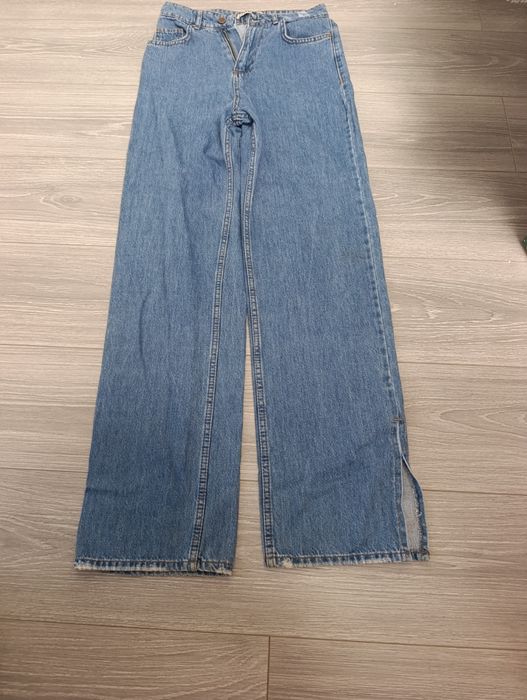 Крутые джинсы на девушку