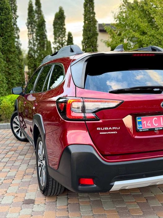 Продам Subaru Outback 2022