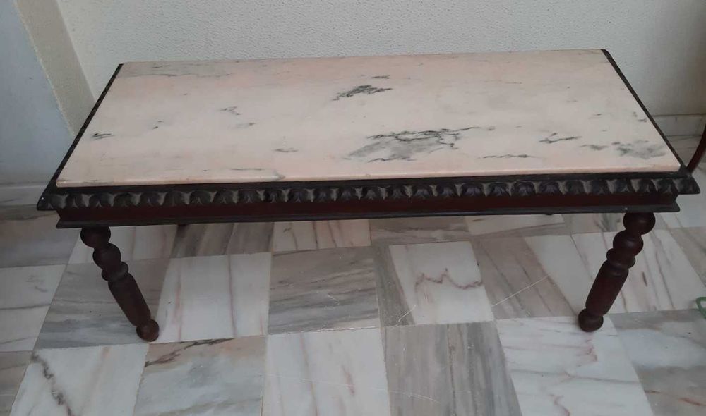 Mesa Centro c/Tampo Pedra Mármore