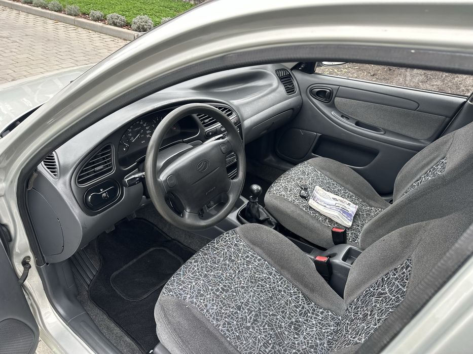 Daewoo Lanos 1.5 SE (газ/бенз)
