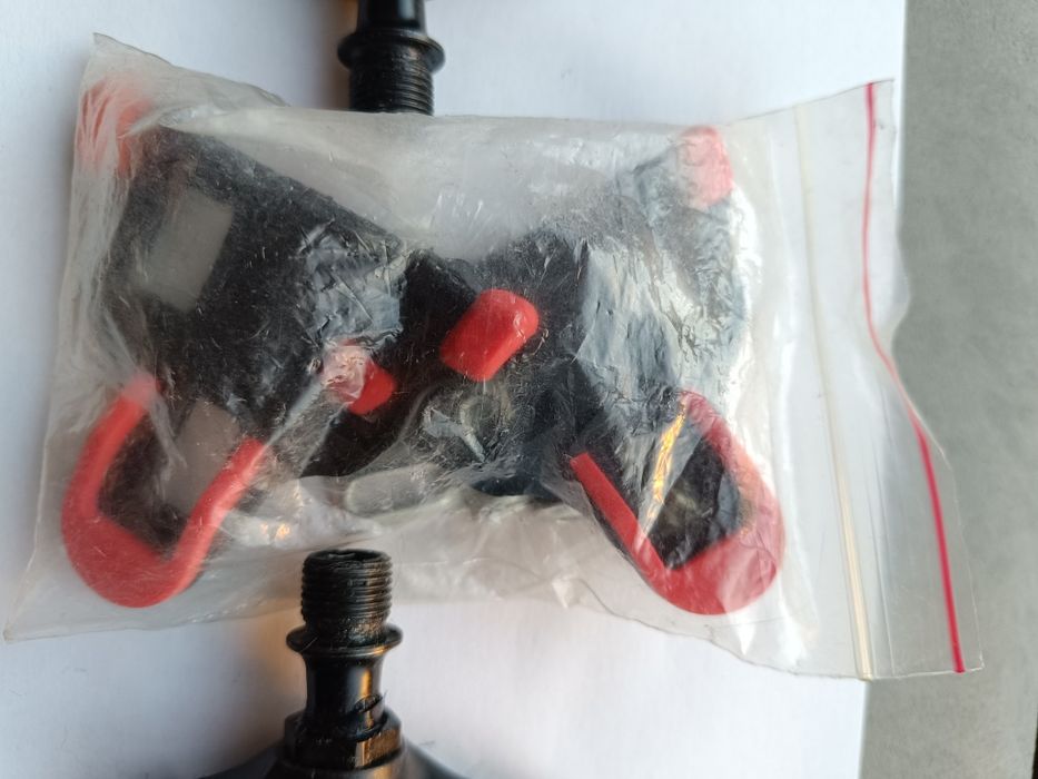 Pedais Shimano 105 como novos