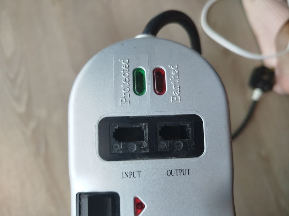 Listwa zasilająca, z bezpiecznikiem, 13A, 230 V, 6 wtykowa Typ G, bryt