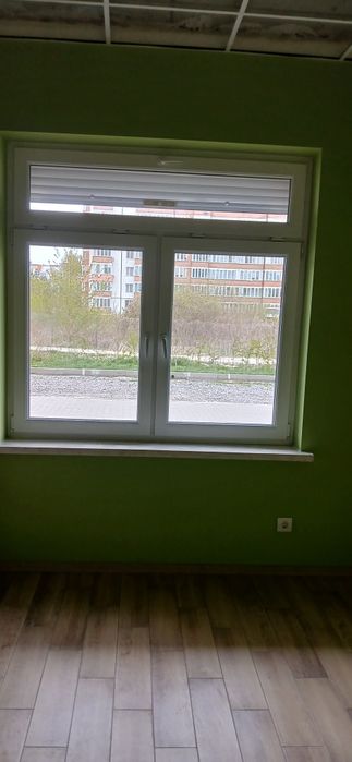 Оренда, фасадне комерційне приміщення офіс 37кв.м., Рясне2 Власник.