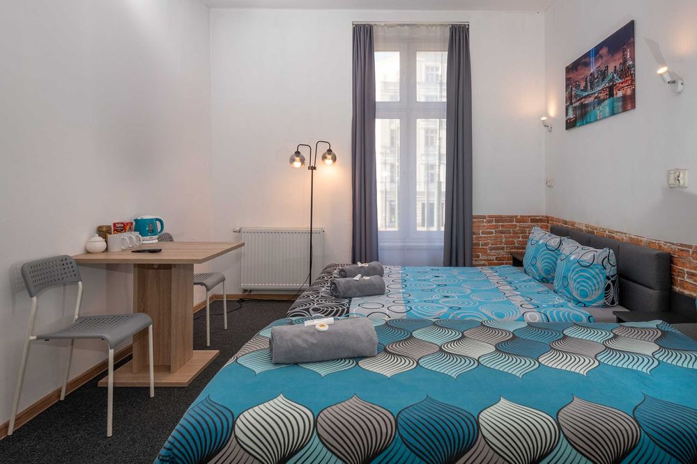 Pokoje 2 osobowe z prywatną łazienką w Centrum Krakowa  - 70s Guest