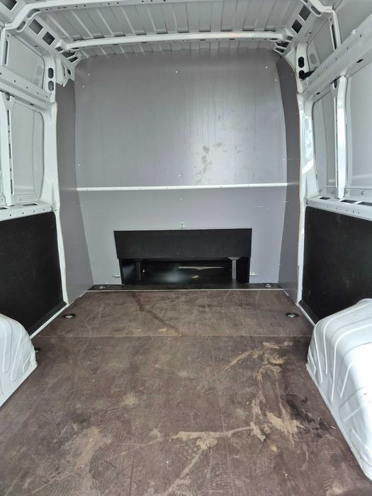Wynajem Toyota Proace MAX brygadowy bus