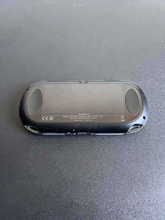 Sony PlayStation Vita Oled 1000 Preta com 50+ Jogos