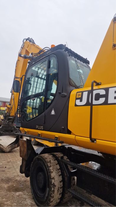 Перегружатель JCB JS 20 MH ,2021