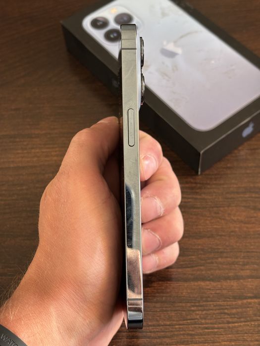 Iphone 13 PRO niebieski