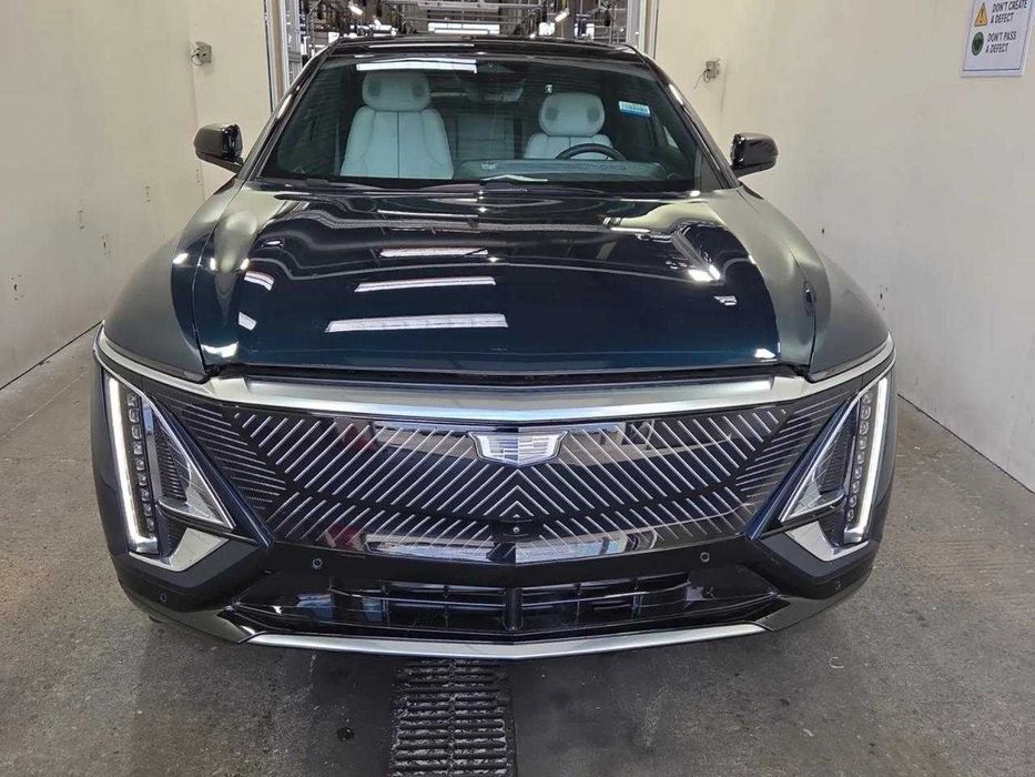 2025 Cadillac LYRIQ Luxury