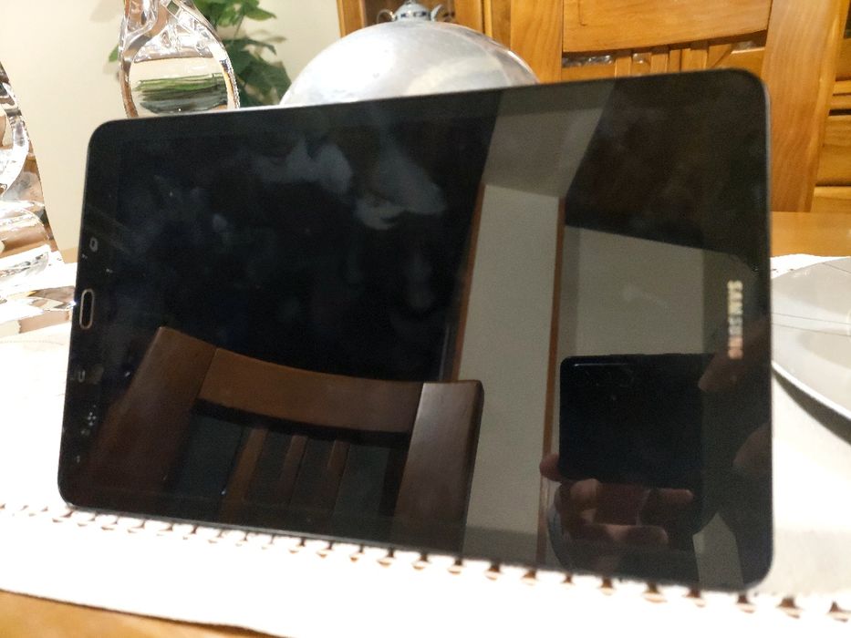 Samsung Tab E SM-T560