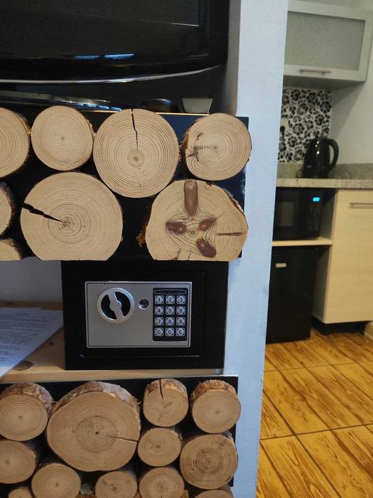 NOWY Sejf Domowy Elektroniczny Szyfr Kod + Klucz Kasa Pancerna XL