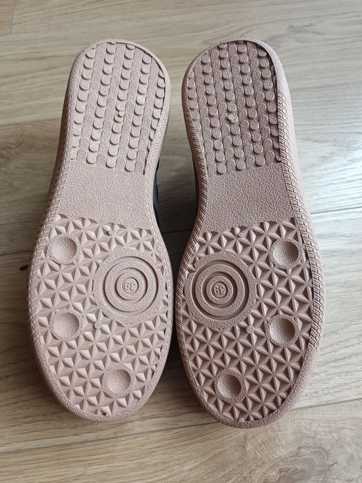 Damskie sneakersy