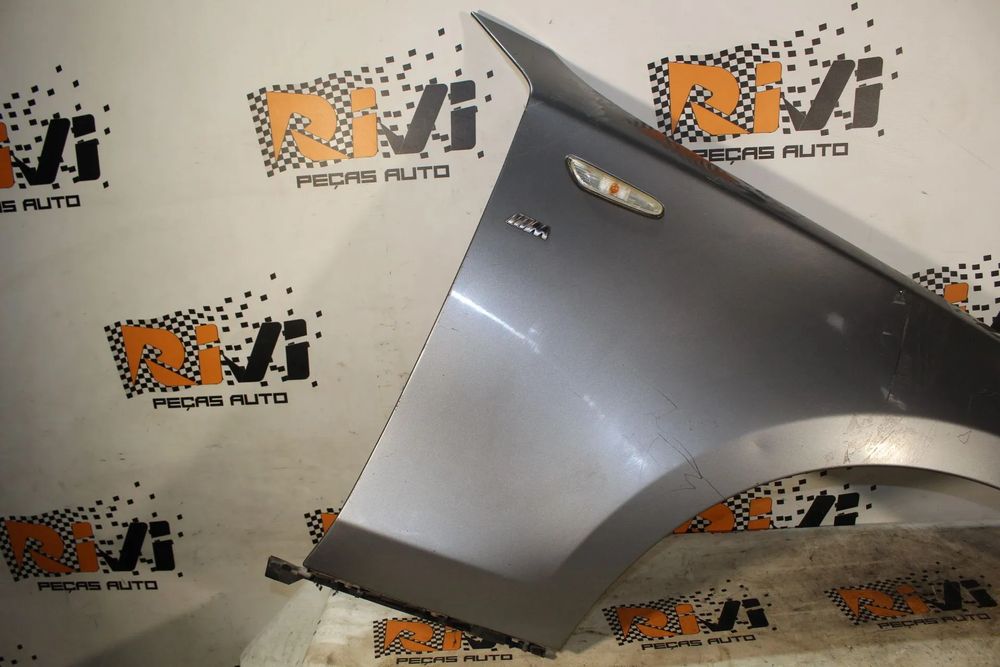 Guarda-lamas direito BMW 1 (E87)
