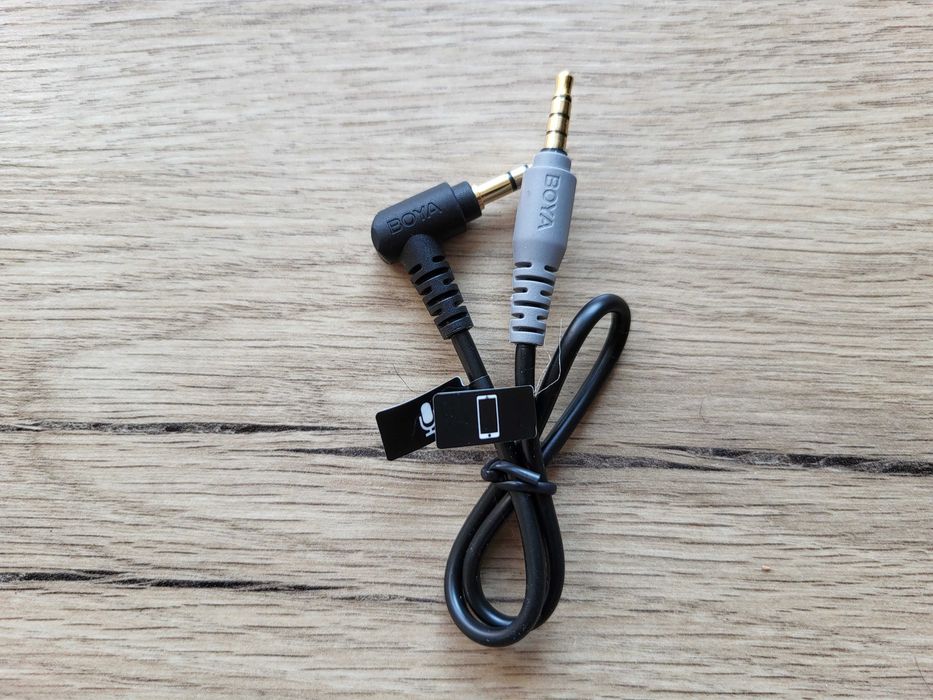 Kabel audio do podłączenia zewnętrznego mikrofonu do smartfona - nowy