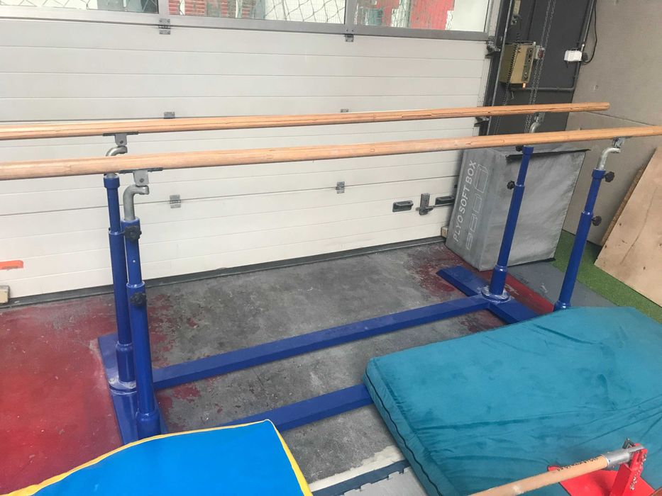 Poręcze gimnastyczne męskie