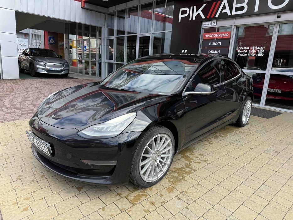 Tesla Model 3 Long Range 75 кВт