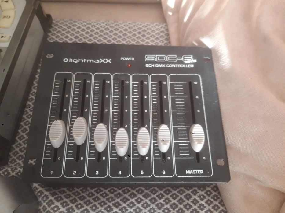 Głowy ruchome.sterowniki.konsole