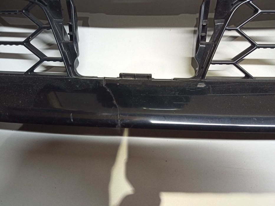 Honda CR-V V antrapa grill