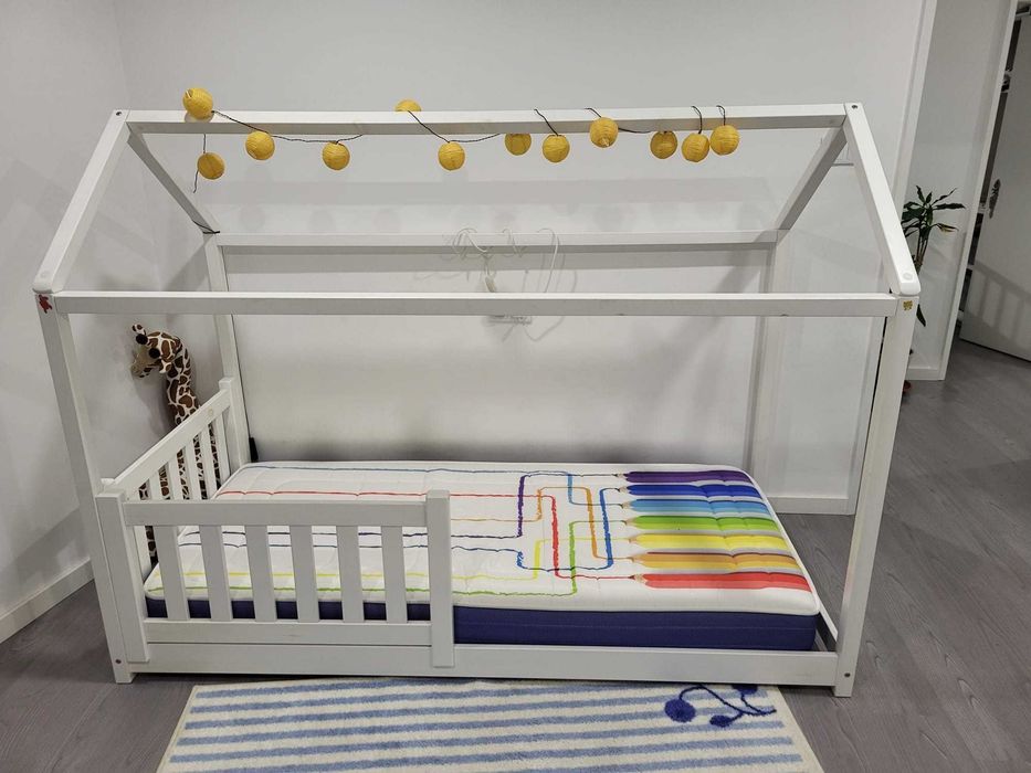 Cama montessori com colchão