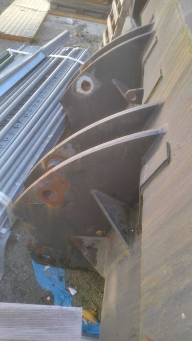 Balde para Pá Carregadora Volvo L160.