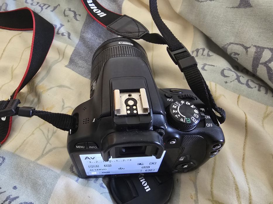 Canon 100d + 18-55mm  IS STM