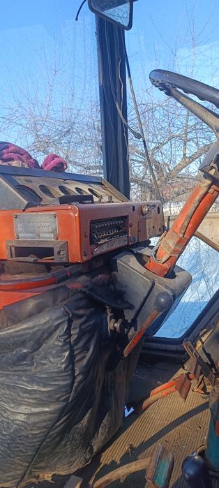 ЮМЗ 6ЛК велика кабіна