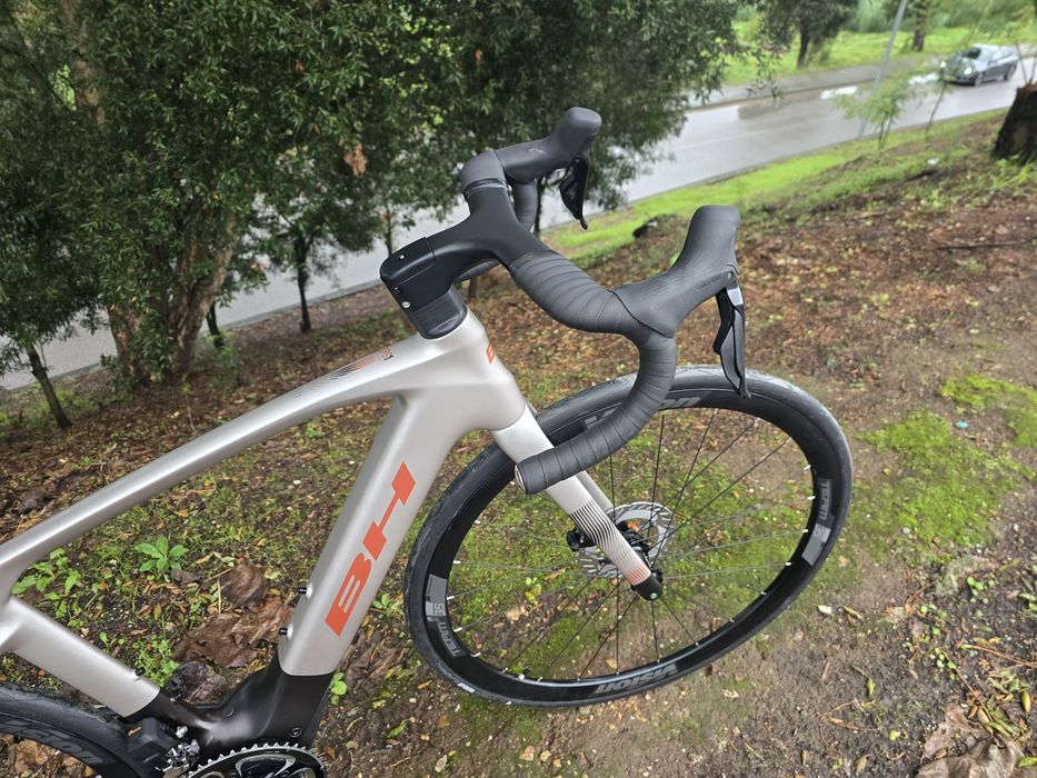 Novas bh rs1 eletricas de estrada