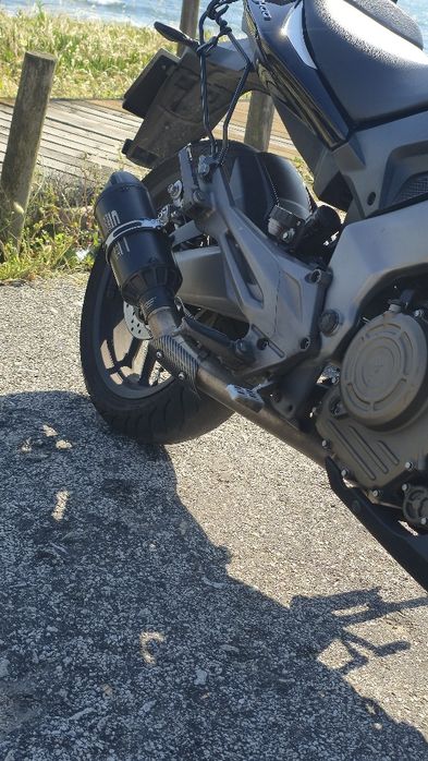 Bajaj Dominar 400cc (motor ktm 390)