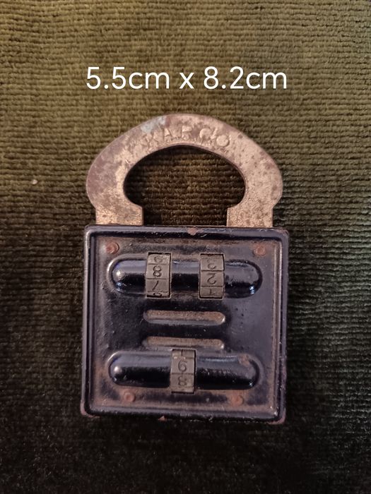 Cadeado muito antigo