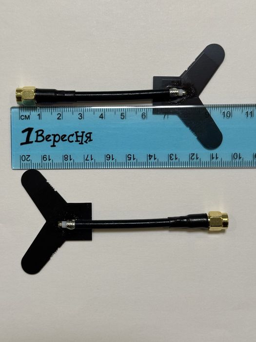 Антена для FPV  SMA 3.3 Ghz RHCP 4-7dBi 100мм VTX VRX для сканеру дрон