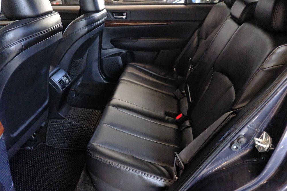 Subaru Legacy 2012