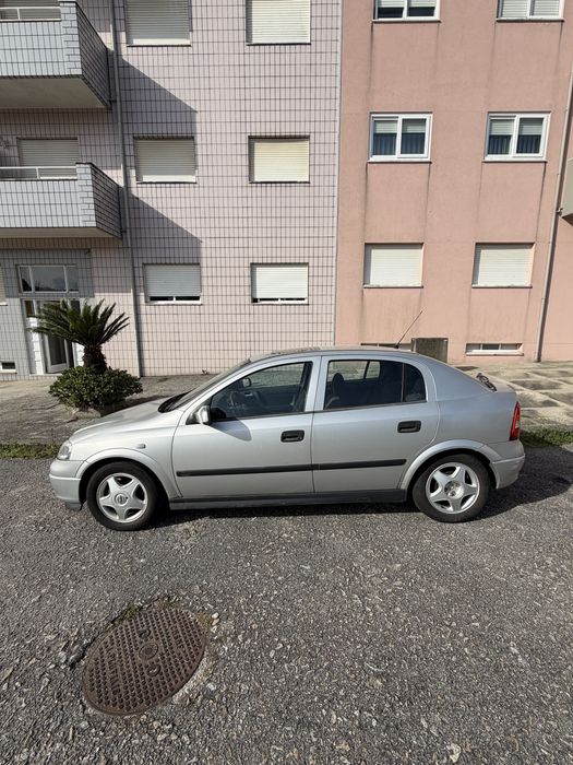 Opel astra  1.4 gasolina