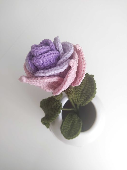 szydełkowy kwiat - róża