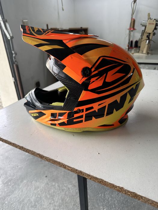 Capacete kenny L